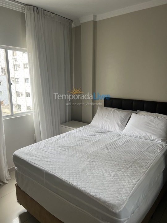 Apartamento para aluguel de temporada em Balneário Camboriú (Praia Central)