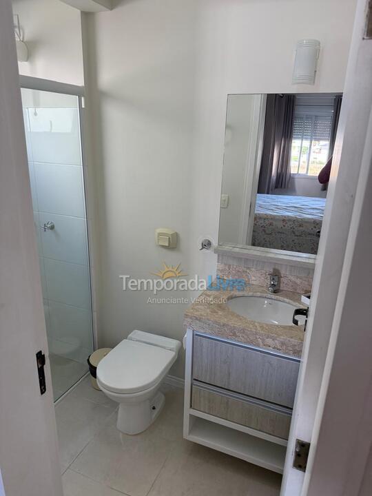 Apartamento para aluguel de temporada em Florianopolis (Praia dos Ingleses)