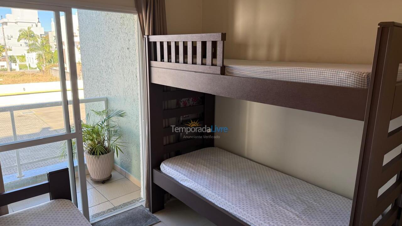 Apartamento para aluguel de temporada em Florianopolis (Praia dos Ingleses)