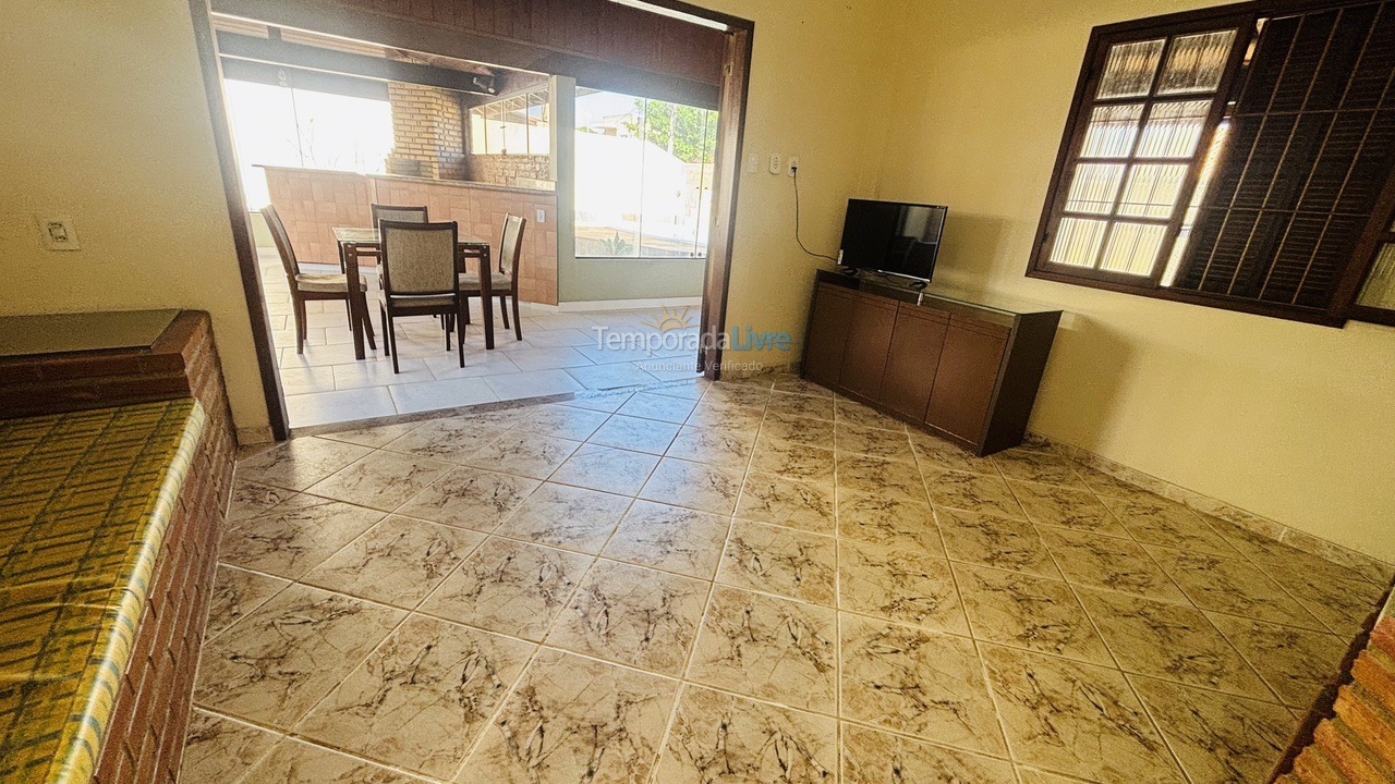 Casa para aluguel de temporada em São João da Barra (Praia Grussai)