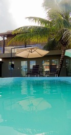 Casa con piscina para grupos de hasta 25 personas