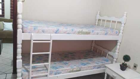 House just steps from the sea – Available for rent!