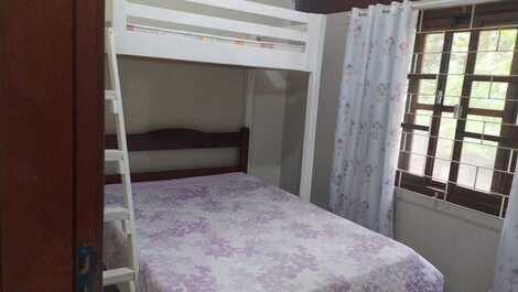 House just steps from the sea – Available for rent!