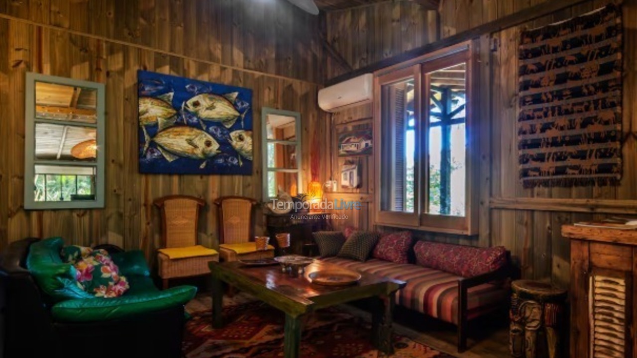 House for vacation rental in Garopaba (Praia do Siriu)