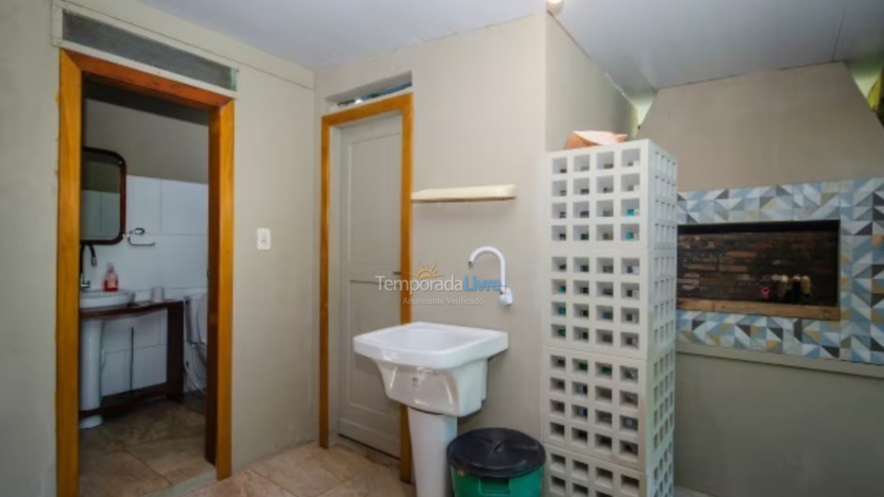 House for vacation rental in Garopaba (Praia do Siriu)