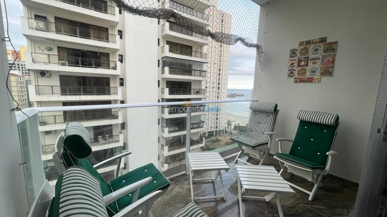 Apartamento para aluguel de temporada em Guarujá (Pitangueiras)