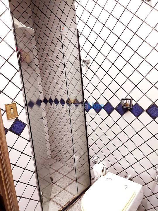 Apartamento para aluguel de temporada em Guarujá (Pitangueiras)