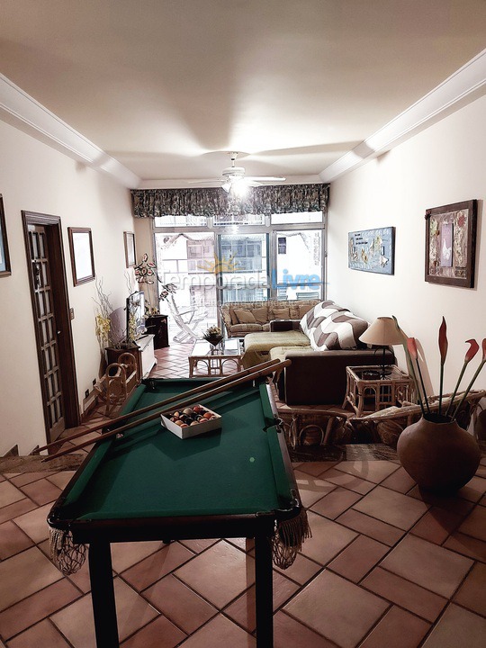 Apartamento para aluguel de temporada em Guarujá (Pitangueiras)