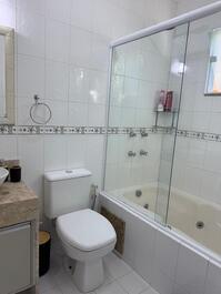 Precioso ático dúplex con piscina privada en el centro de Bombinhas