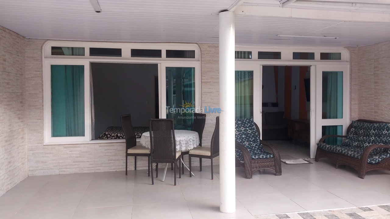 Casa para alquiler de vacaciones em São Sebastião (Maresias)