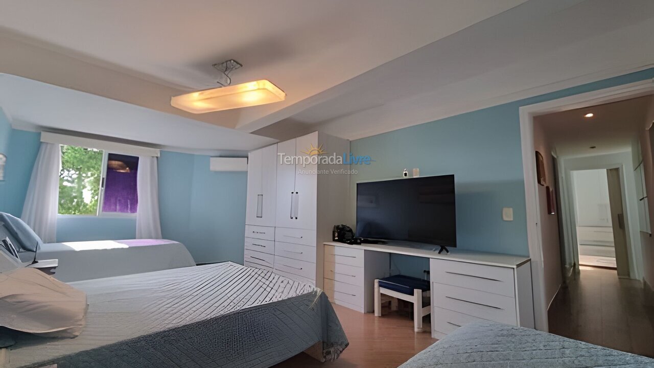 Ranch for vacation rental in Bertioga (Riviera de São Lourenço)