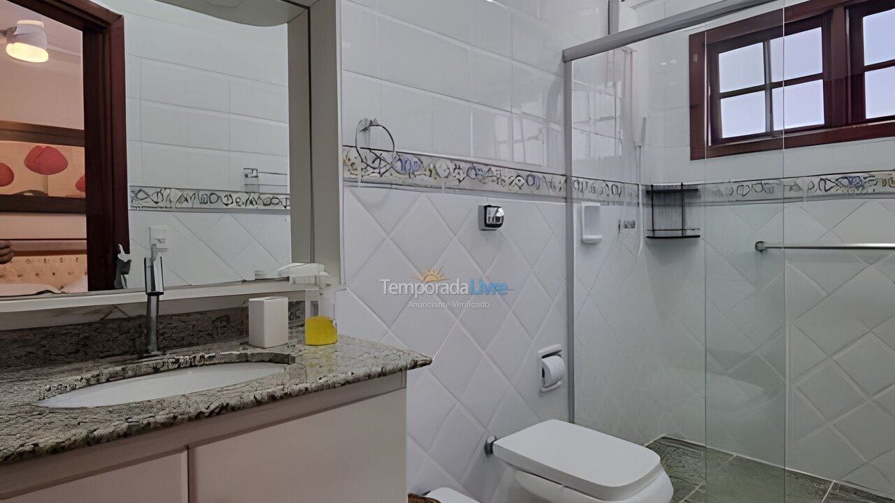 Chácara / sítio para aluguel de temporada em Bertioga (Riviera de São Lourenço)