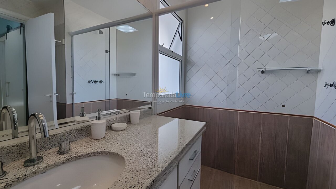 Ranch for vacation rental in Bertioga (Riviera de São Lourenço)