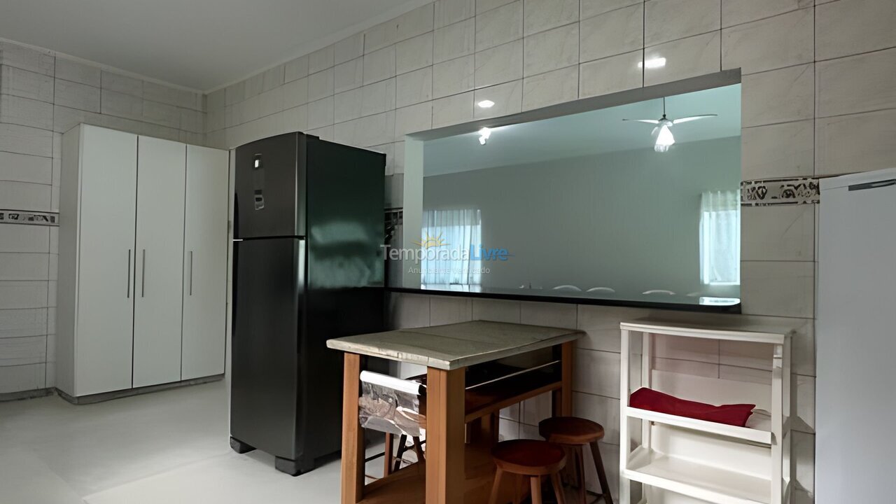 Chácara / sítio para aluguel de temporada em Bertioga (Riviera de São Lourenço)