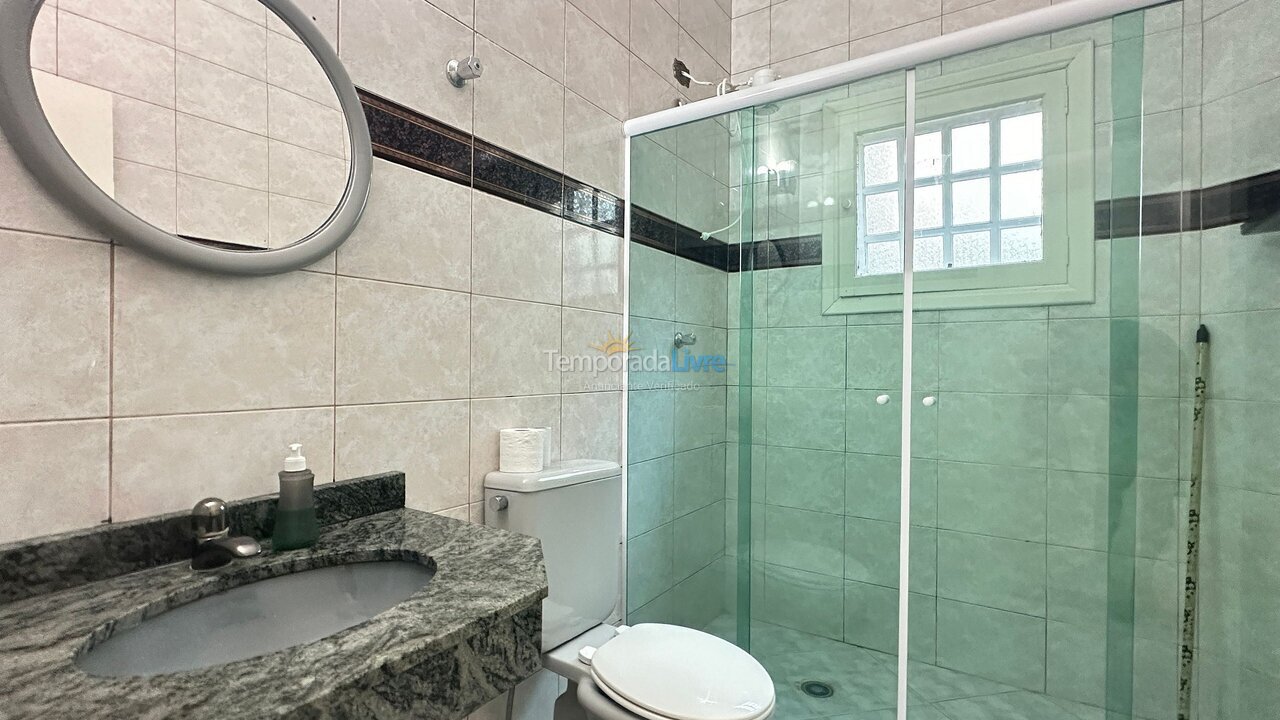 Chácara / sítio para aluguel de temporada em Bertioga (Riviera de São Lourenço)