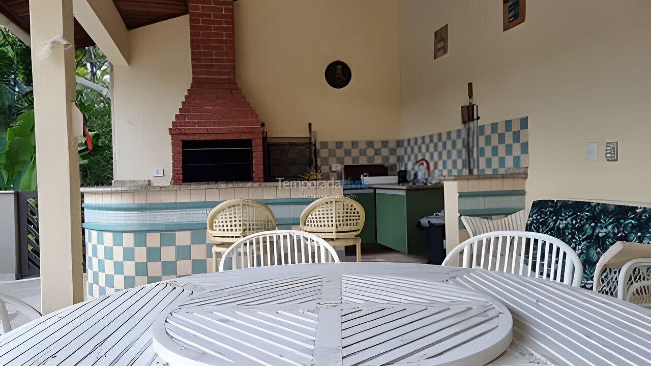 Chácara / sítio para aluguel de temporada em Bertioga (Riviera de São Lourenço)