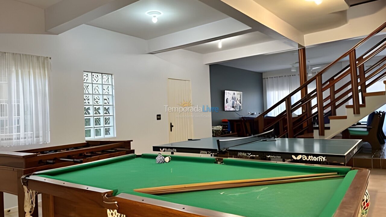 Chácara / sítio para aluguel de temporada em Bertioga (Riviera de São Lourenço)