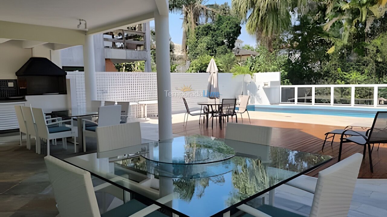 Chácara / sítio para aluguel de temporada em Bertioga (Riviera de São Lourenço)