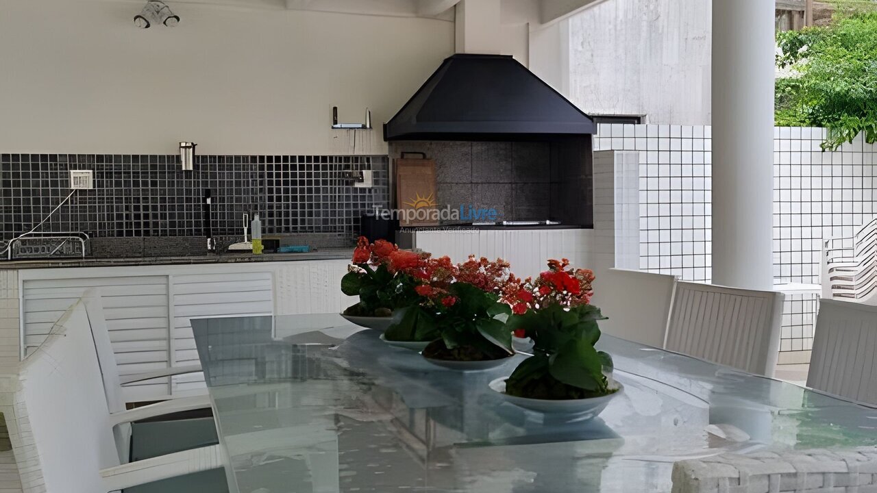 Chácara / sítio para aluguel de temporada em Bertioga (Riviera de São Lourenço)