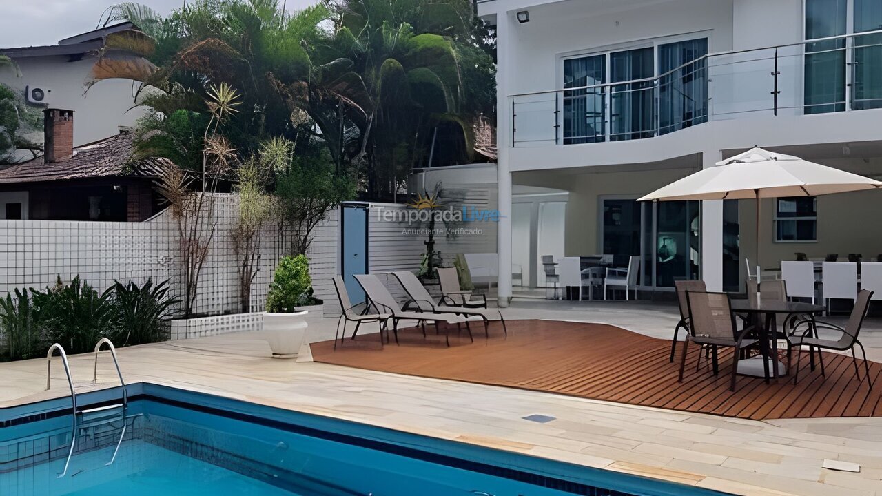 Chácara / sítio para aluguel de temporada em Bertioga (Riviera de São Lourenço)