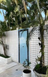 Tranquila e Espaçosa Casa na Riviera | 4 Suítes