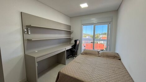 Apartment in a high-end condominium in a home club 50m from the beach