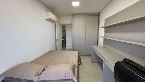 Apartment in a high-end condominium in a home club 50m from the beach