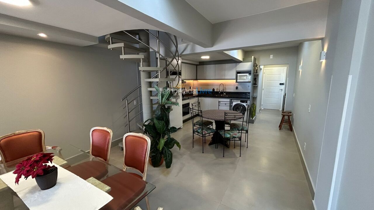 House for vacation rental in Bombinhas (Praia de Bombas)