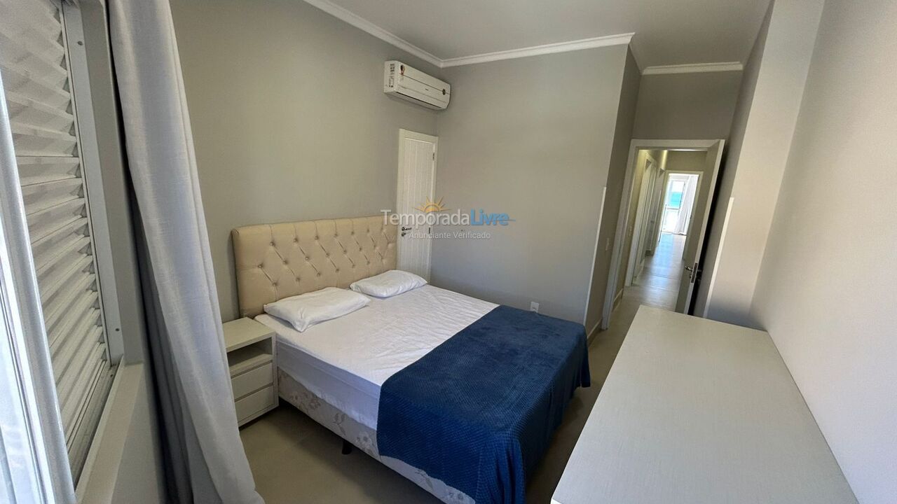 House for vacation rental in Bombinhas (Praia de Bombas)