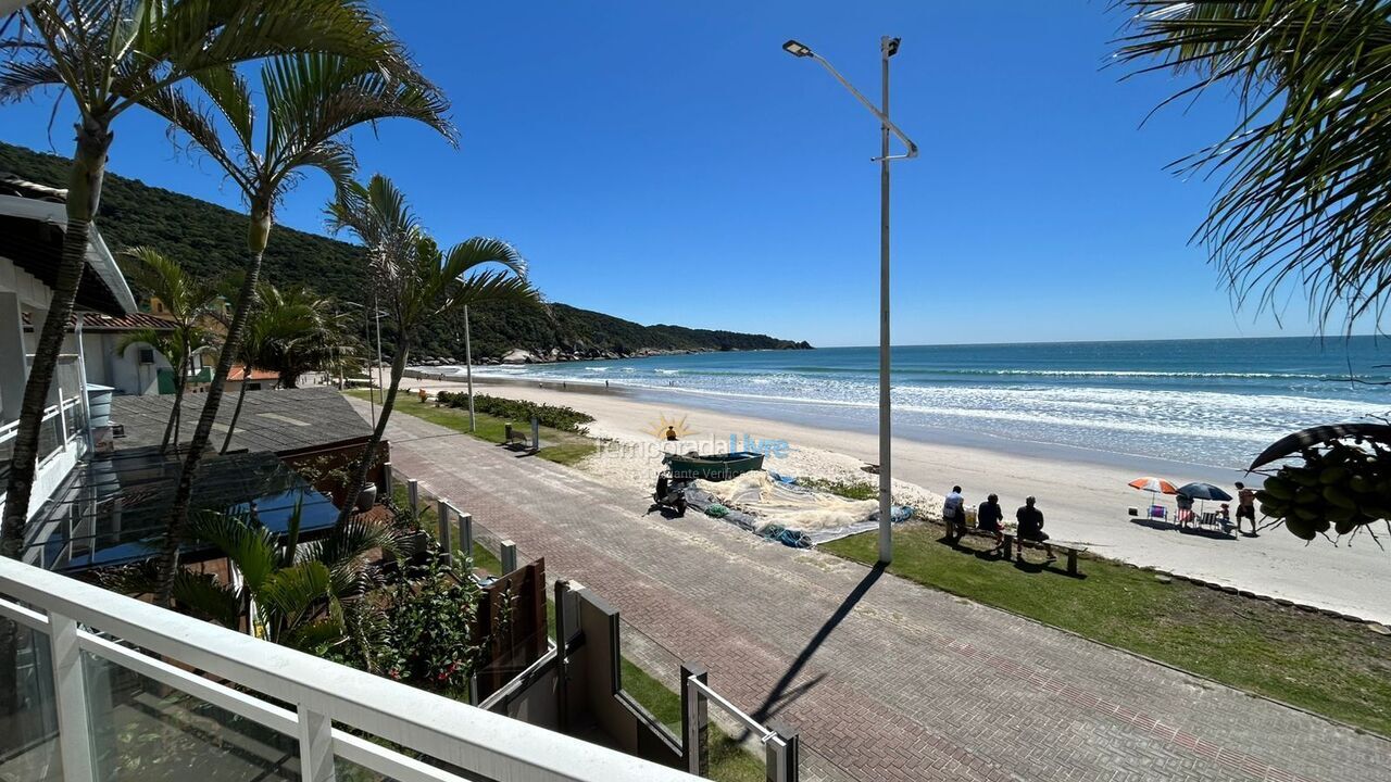 House for vacation rental in Bombinhas (Praia de Bombas)