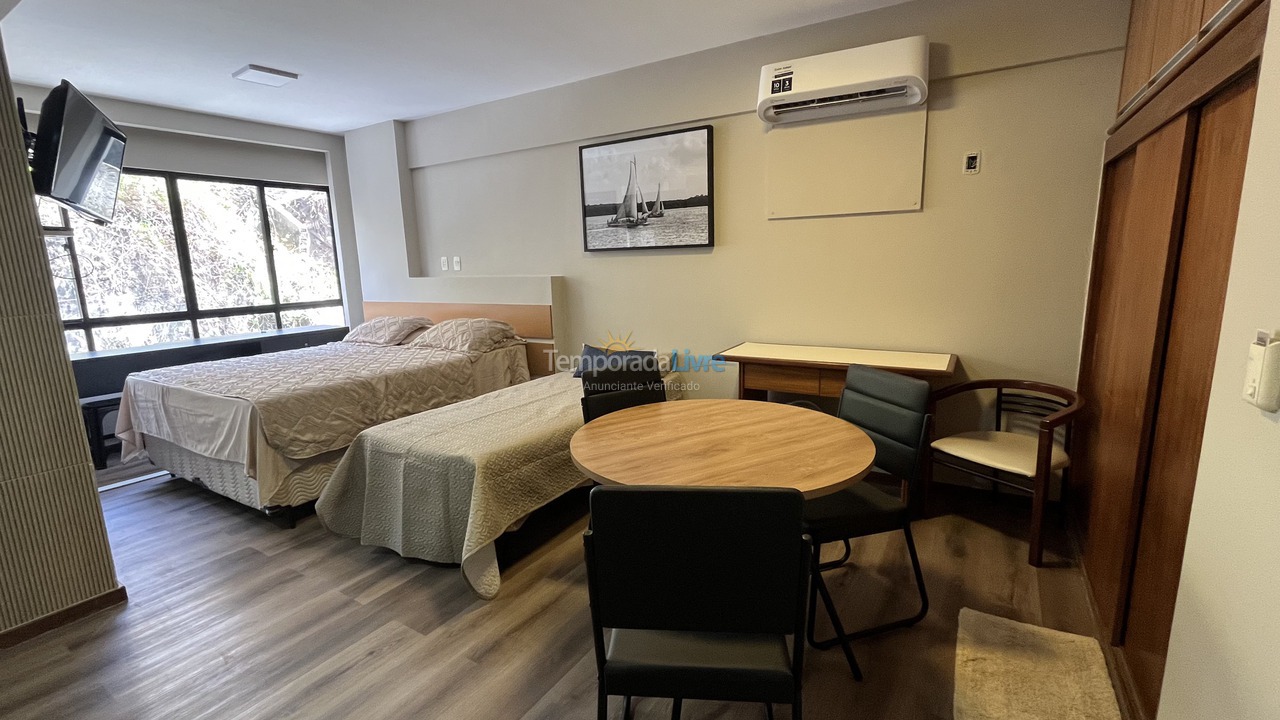 Apartamento para alquiler de vacaciones em Salvador (Caminho das árvores)