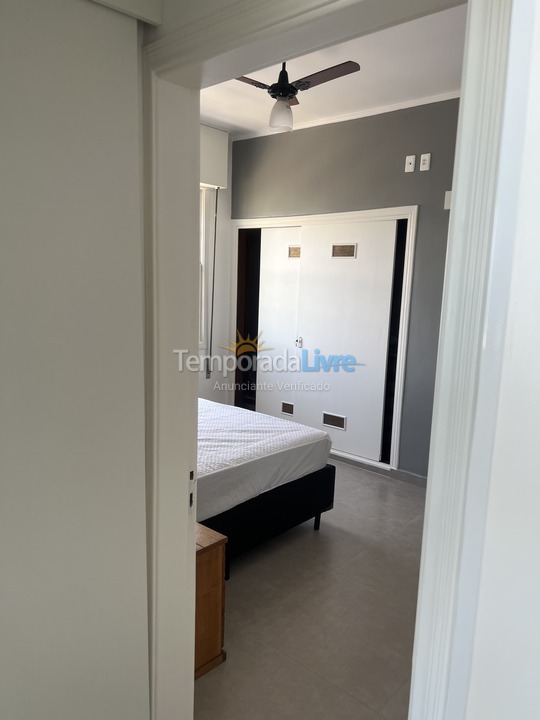 Apartamento para aluguel de temporada em Santos (Embare)