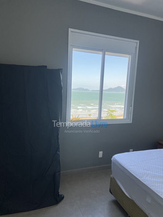 Apartamento para aluguel de temporada em Santos (Embare)