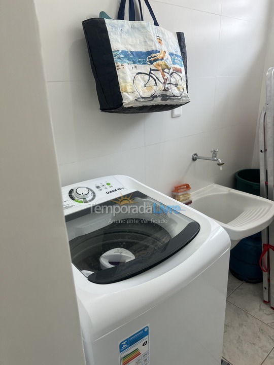 Apartamento para aluguel de temporada em Santos (Embare)