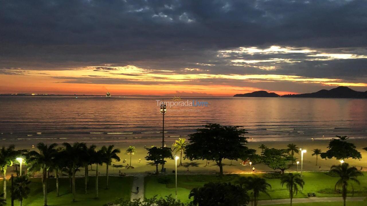 Apartamento para aluguel de temporada em Santos (Embare)