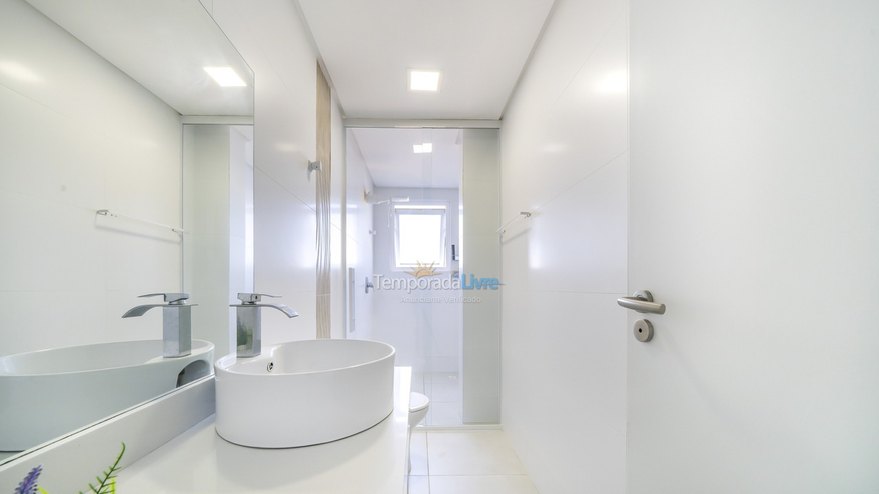 House for vacation rental in Bombinhas (Praia de Zimbros)