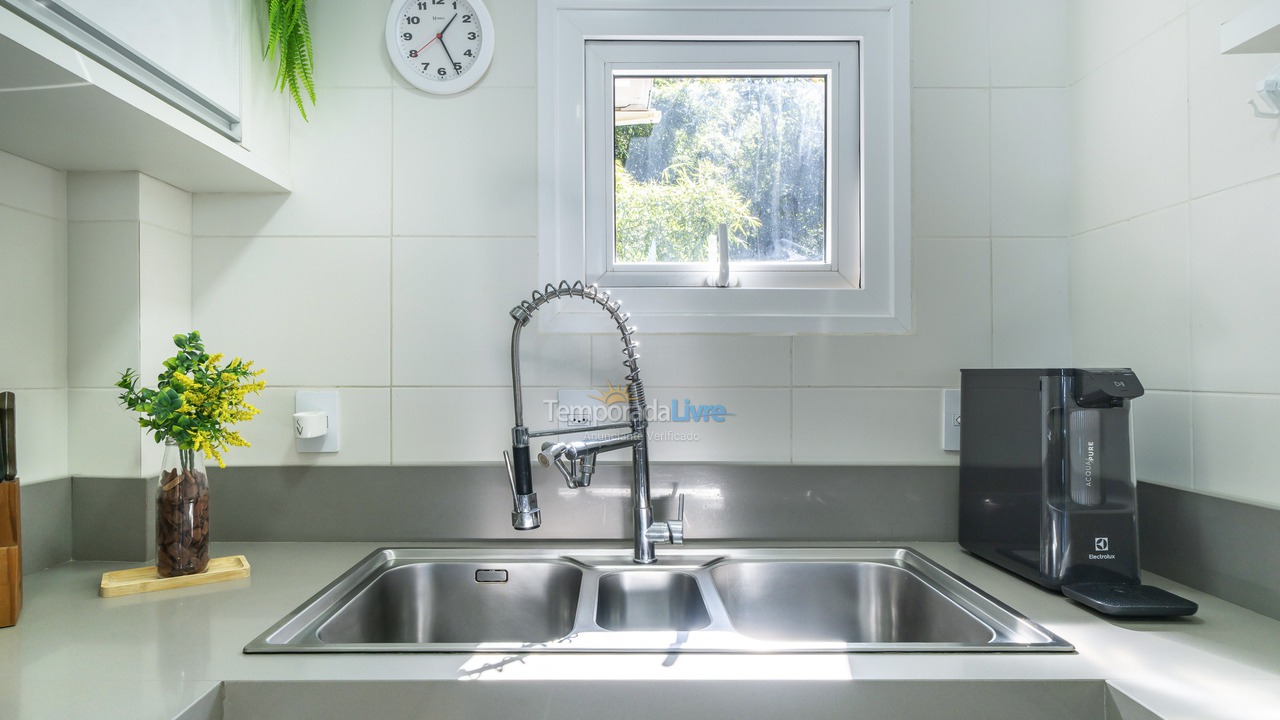 House for vacation rental in Bombinhas (Praia de Zimbros)