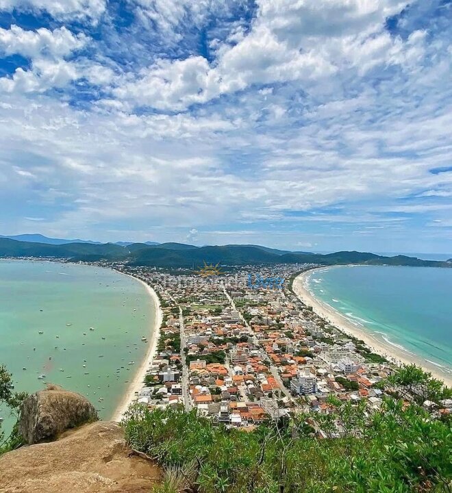 Apartamento para aluguel de temporada em Bombinhas (Canto Grande)