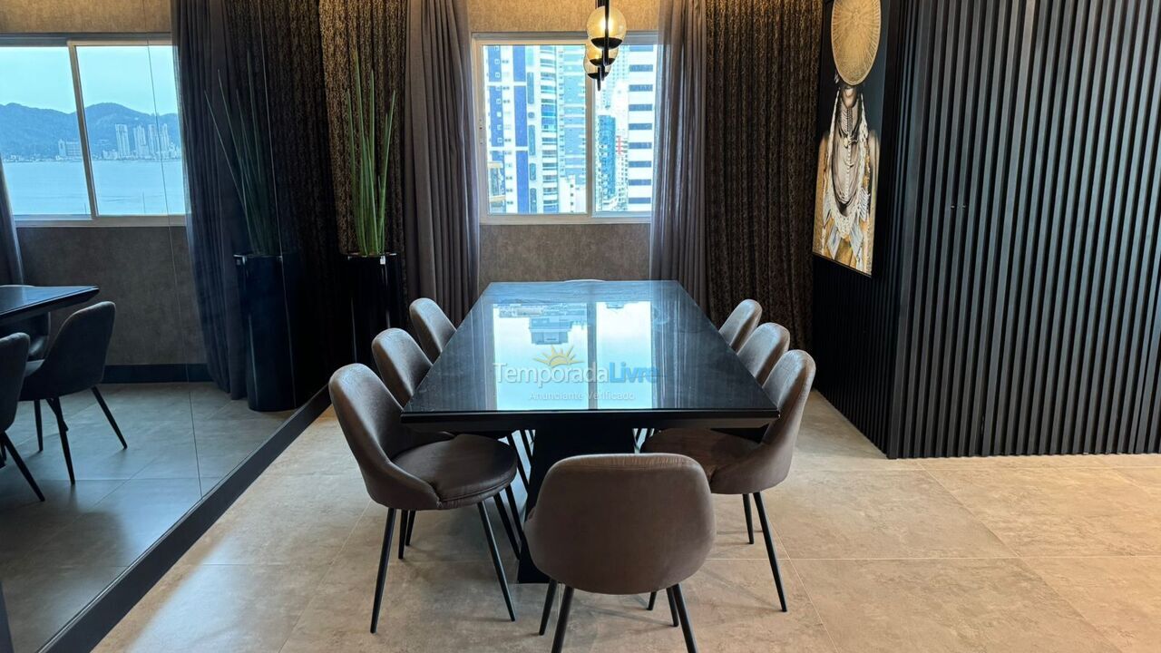 House for vacation rental in Itapema (Meia Praia)