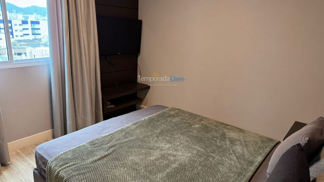 House for vacation rental in Itapema (Meia Praia)