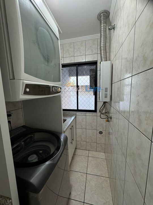 Apartment for vacation rental in Itapema (Meia Praia)