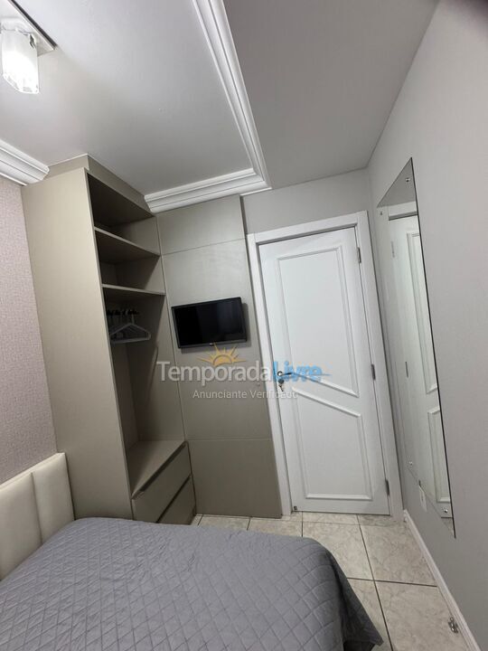 Apartment for vacation rental in Itapema (Meia Praia)