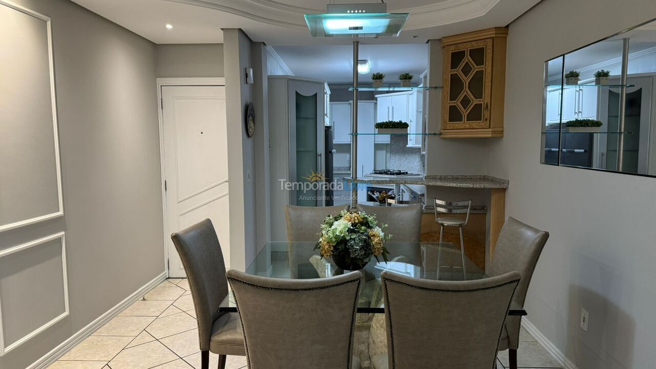 Apartment for vacation rental in Itapema (Meia Praia)