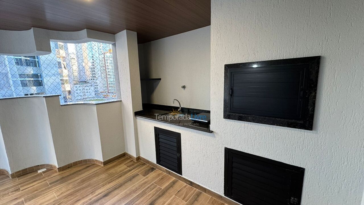 Apartment for vacation rental in Itapema (Meia Praia)