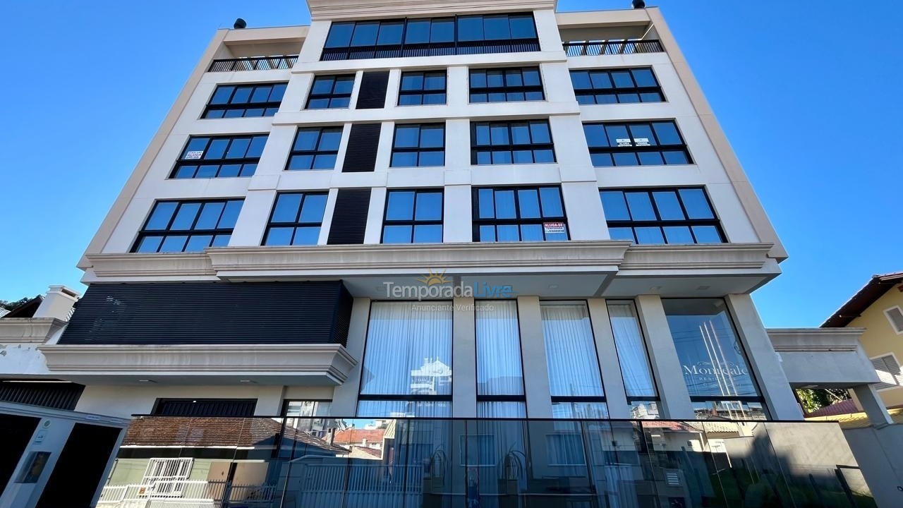 Apartamento para aluguel de temporada em Bombinhas (Praia de Bombas)