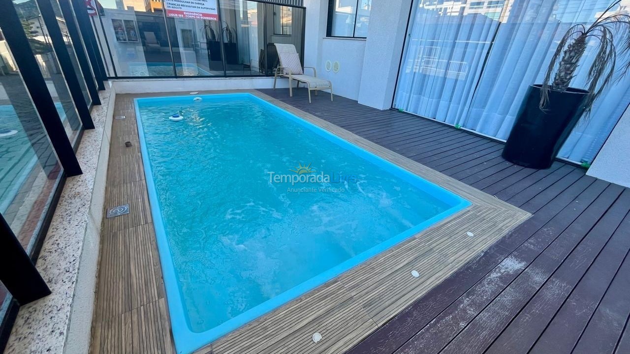 Apartamento para aluguel de temporada em Bombinhas (Praia de Bombas)