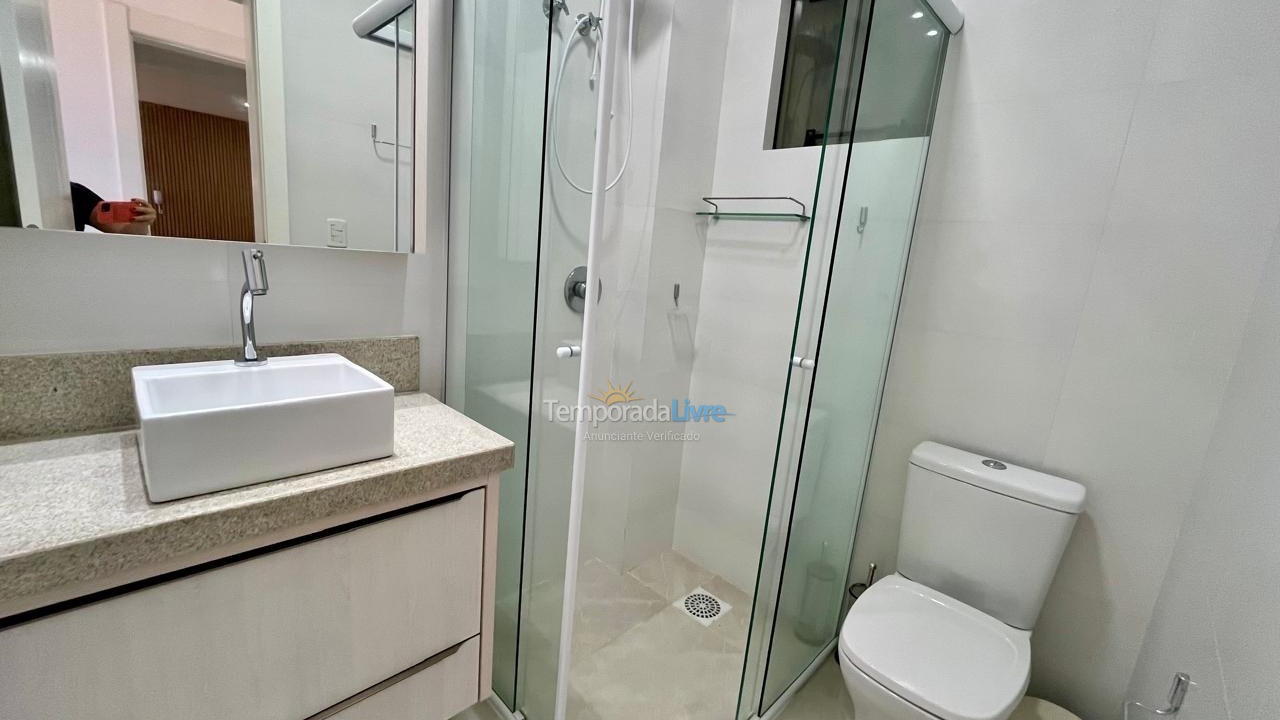 Apartamento para aluguel de temporada em Bombinhas (Praia de Bombas)