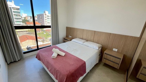 Apartamento em Bombas com Piscina no Condomínio