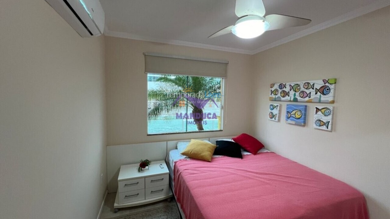 Apartamento para aluguel de temporada em Bombinhas (Praia de Quatro Ilhas)
