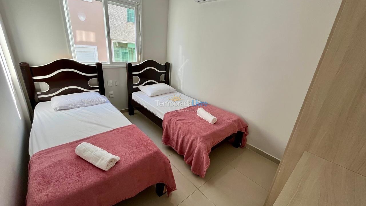 Apartamento para alquiler de vacaciones em Bombinhas (Praia de Bombas)